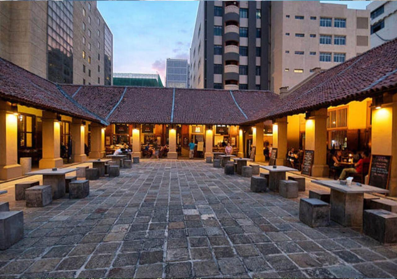 แฟร์เวย์ โคลอมโบ Hotel ภายนอก รูปภาพ